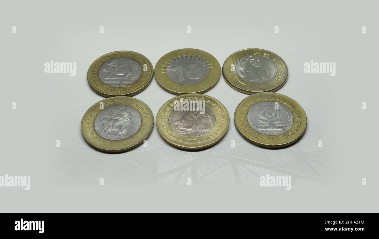 indische sechs aufrührende Arten von zehn Rupien Münze. Mit weißem Hintergrund Stockfoto