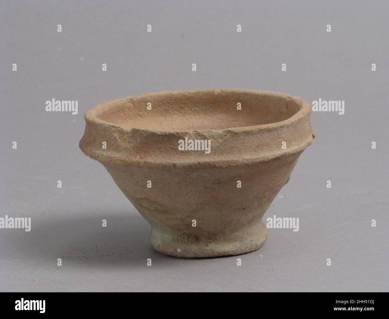Bowl 4th–7th Century Coptic. Schüssel. Koptisch. 4th–7th Jahrhundert. Steingut. Hergestellt in der Oase Kharga, byzantinischem Ägypten. Keramik Stockfoto