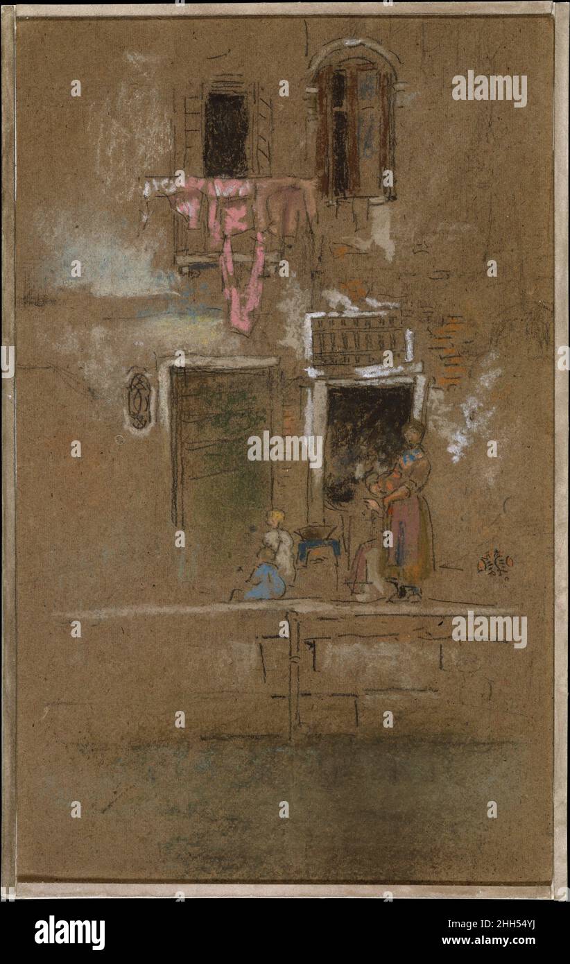 Hinweis in Pink und Braun ca. 1880 James McNeill Whistler American während seines Besuchs in Venedig 1879–80, um eine Serie von Radierungen für die Fine Art Society, London, zu machen, fertigte Whistler auch fast hundert Pastelle, darunter dieses eindrucksvolle Beispiel einer alltäglichen Szene entlang eines der Kanäle der Stadt. Der Titel dieses Bildes spiegelt das musikalische Vokabular wider, das Whistler verwendet hat, um einen Großteil seiner Arbeit zu identifizieren. Die rosafarbene „Note“ ist der vom Balkon oben links abgehängte Drapiery (Echo in der Tönung des Frauenkleides und einiger Ziegelsteine an der Fassade des Gebäudes); das Braun ist der Fensterrahmen oben. Ein c Stockfoto