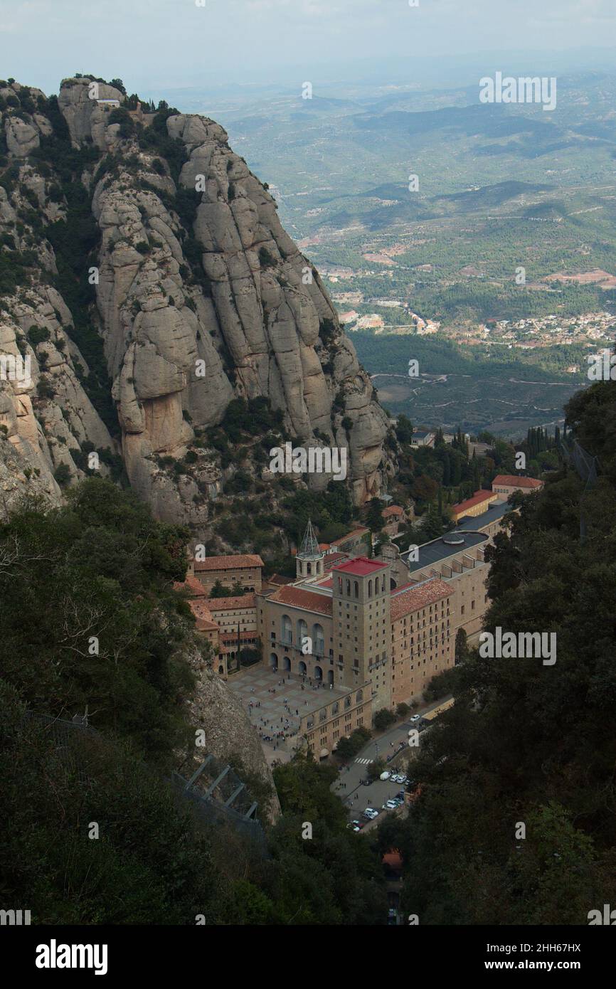 Abtei von Montserrat über Monistrol de Montserrat, Katalonien, Spanien, Europa Stockfoto