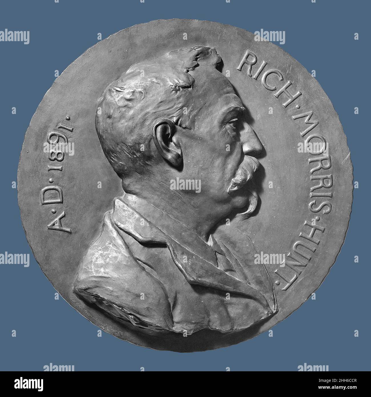 Richard Morris Hunt 1891, Besetzung 1892 Karl Theodore Bitter American, Born Austria Bitter und der Architekt Richard Morris Hunt (1827-1895) arbeiteten an der Ausführung einiger der üppigsten amerikanischen Gebäude des frühen 1890s. Nach der Fertigstellung des Marmorhauses in Newport, Rhode Island, beauftragte der Besitzer William K. Vanderbilt Bitter mit der Erstellung von Marmorreliefportraits von Hunt und Jules Hardouin-Mansart, die das Schloss von Versailles von Ludwig XIV. Entworfen hatten, eine Anspielung auf die große französische Tradition, in der Hunt arbeitete. Dieser Guss wurde 1892 in Bronze hergestellt, vermutlich aus der O Stockfoto