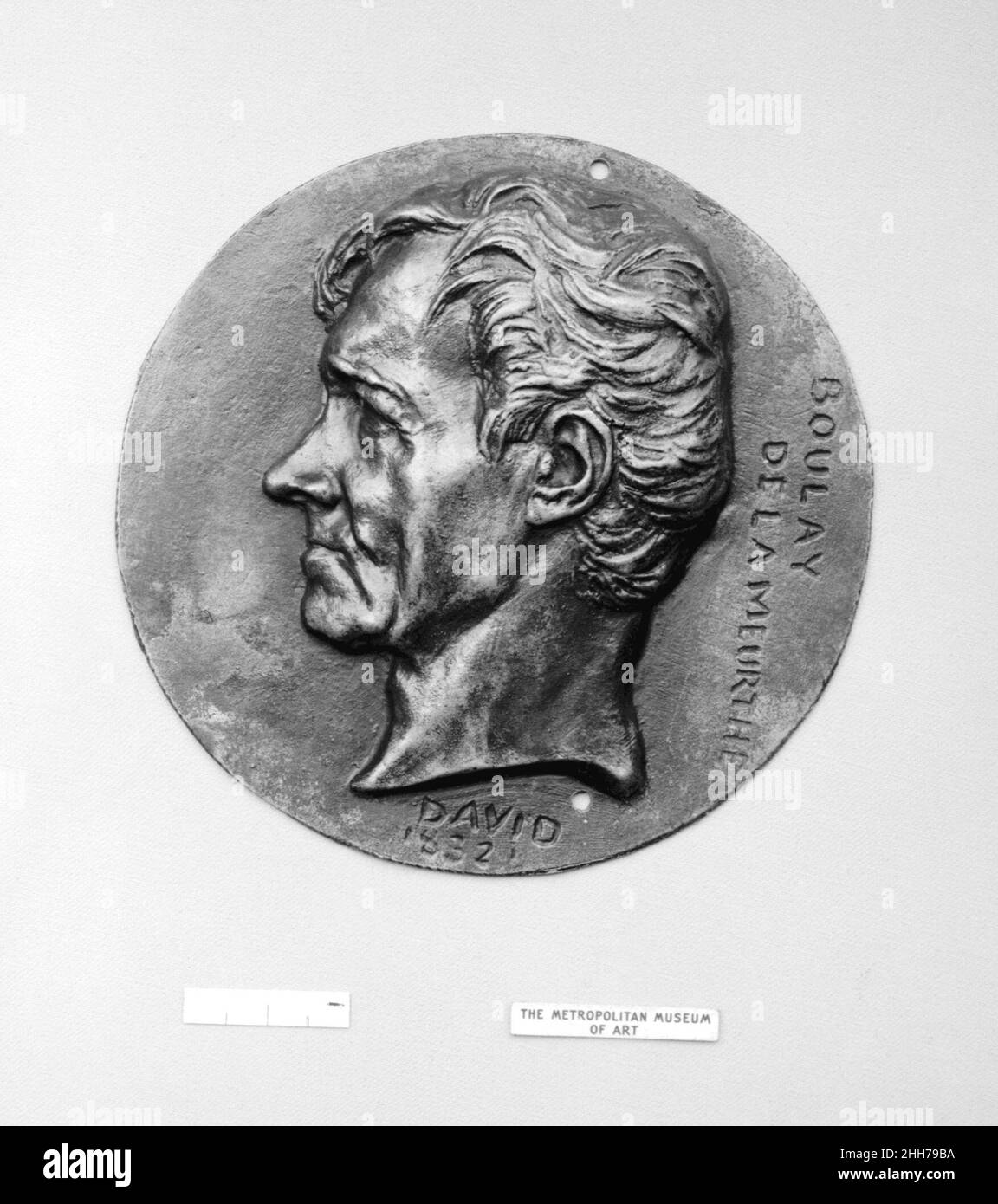 Graf (Antoine Jacques Claude Joseph) Boulay de la Meurthe , Politiker, Staatsminister 1832 Pierre Jean David d'Angers Französisch Pierre-Jean David d'Angers war der produktivste und einer der wichtigsten französischen Bildhauer der ersten Hälfte des 19. Jahrhunderts. Während seiner fast fünfzigjährigen Karriere (1819–1856) blieb David seiner Überzeugung treu, dass skulpturale Denkmäler, die den Leistungen großer Männer und Frauen gewidmet sind, die Größe eines Volkes am dauerhaftesten und lebhaftesten zum Ausdruck bringen. Er suchte kontinuierlich Aufträge für Denkmäler mit historischen und zeitgenössischen Figuren Stockfoto