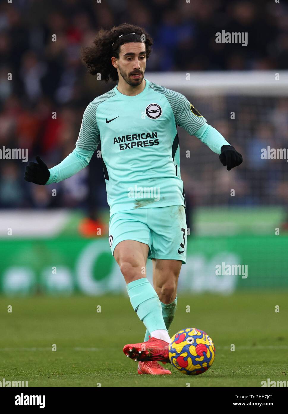 Leicester, Großbritannien. 23rd Januar 2022. Marc Cucurella von Brighton während des Premier League-Spiels im King Power Stadium, Leicester. Bildnachweis sollte lauten: Darren Staples/Sportimage Credit: Sportimage/Alamy Live News Stockfoto