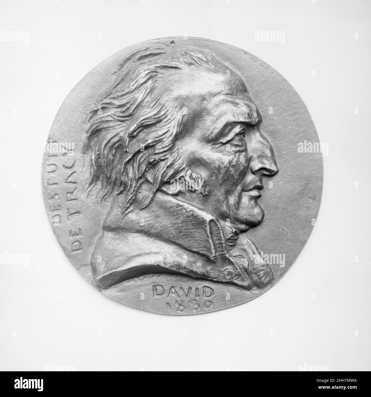 Antoine Louis Claude Destutt de Tracy (1754–1836), französischer Philosoph, Mitglied des Instituts 1830 Pierre Jean David d'Angers Französisch Pierre-Jean David d’Angers war der produktivste und einer der wichtigsten französischen Bildhauer der ersten Hälfte des 19. Jahrhunderts. Während seiner fast fünfzigjährigen Karriere (1819–1856) blieb David seiner Überzeugung treu, dass skulpturale Denkmäler, die den Leistungen großer Männer und Frauen gewidmet sind, die Größe eines Volkes am dauerhaftesten und lebhaftesten zum Ausdruck bringen. Er suchte kontinuierlich Aufträge für Denkmäler, die historische und zeitgenössische figu darstellen Stockfoto