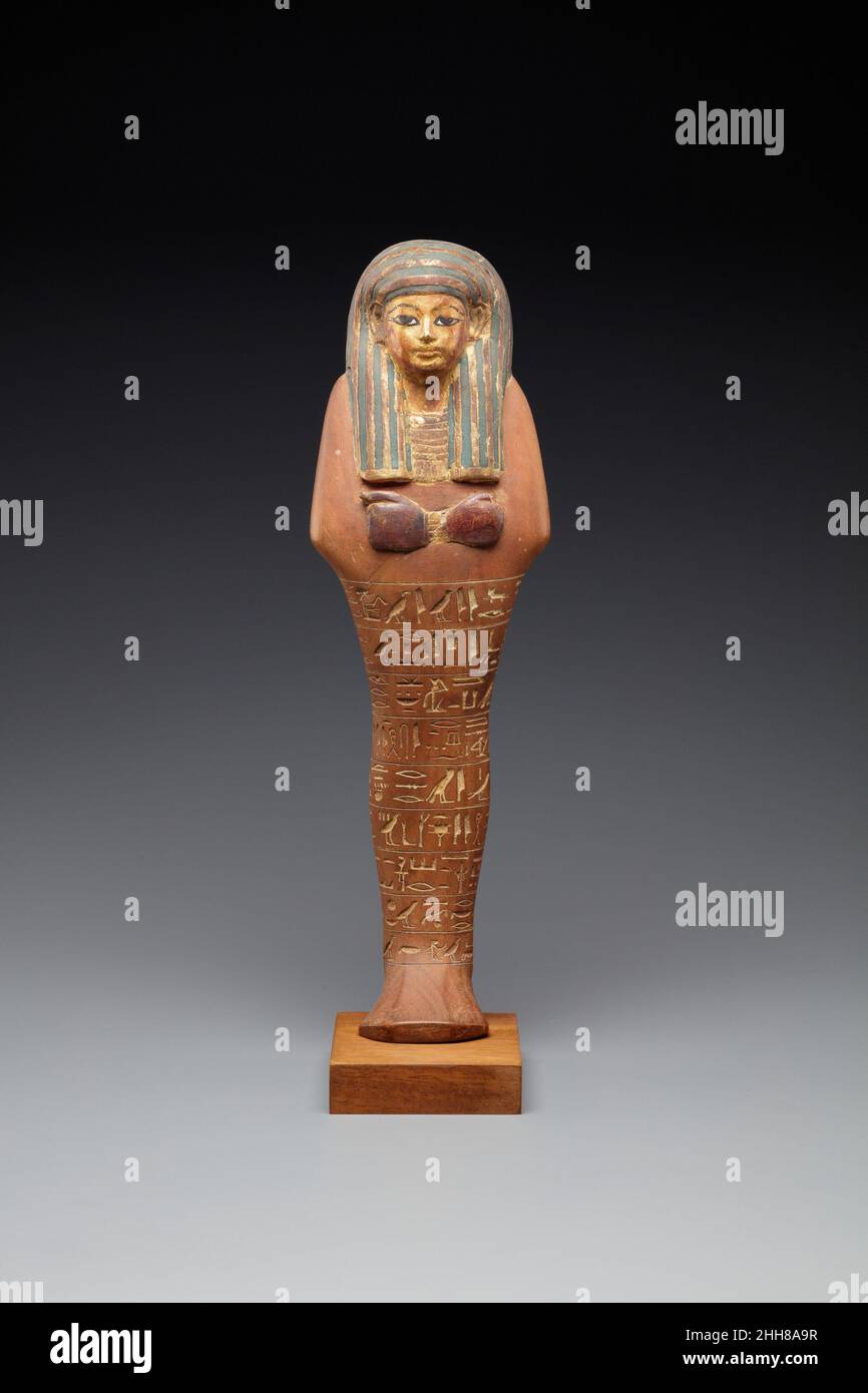 Shabti von Yuya Ca. 1390–1352 v. Chr. Neues Königreich 1905 förderte Theodore M. Davis von Providence, R.I. Ausgrabungen im Tal der Könige. Am 5. Februar entdeckte sein Bagger, James E. Quibell, ein intaktes Grab, KV 46, das die Bestattungen von Yuya und Tjuyu enthielt. Obwohl sie selbst keine königliche Abstammung hatten, waren Yuya und Tjuyu Vater und Mutter von Königin Tiye, der Hauptfrau von Amenhotep III., Mutter von Echnaton und Großmutter von Tutanchamun. Wie Schwiegereltern des Königs erhielten Yuya und Tjuyu auf dem königlichen Friedhof ein gut ausgestattetes Begräbnis.der Großteil der Objekte stammt aus dem t Stockfoto