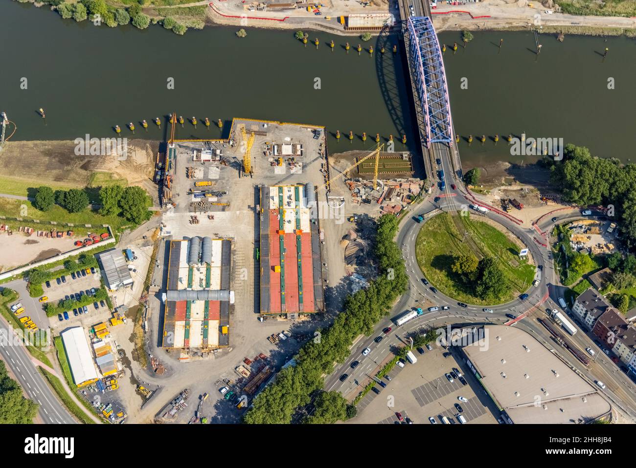 Luftaufnahme, Ruhrort Hafen, Karl-Lehr-Brücke, Baustelle am Brink Ecke Kaßlerfelder Straße, Ruhrort, Duisburg, Ruhrgebiet, Nordrhein-Westfalen Stockfoto