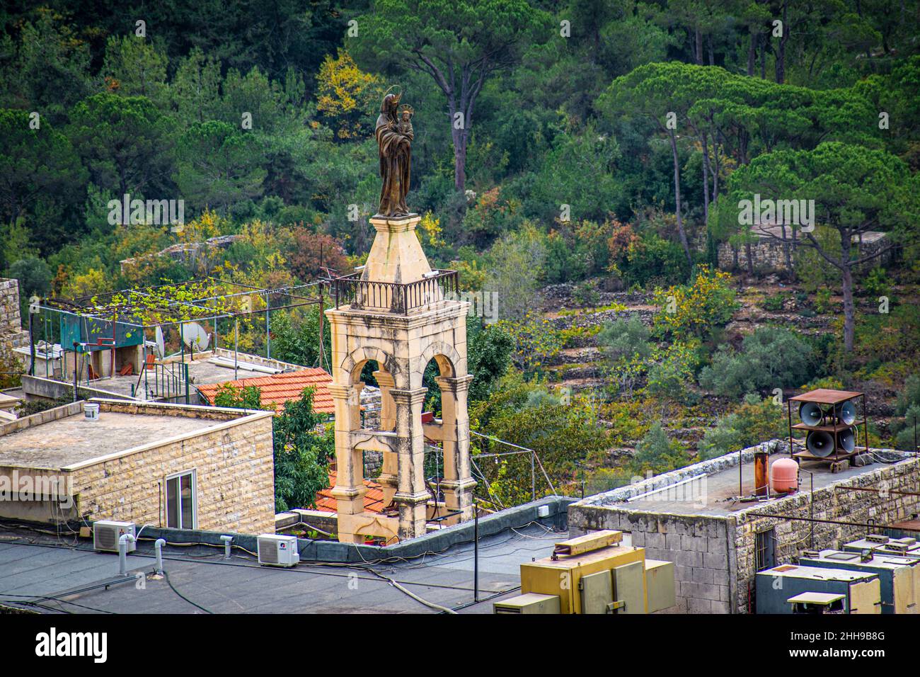 Deir El Qamar Dorf wunderschöne grüne Landschaft und alte Architektur im Libanon im Nahen Osten Stockfoto