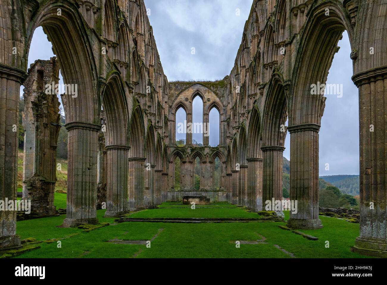 RIEVEAULX ABBEY [ZISTERZIENSERIN] (1132-1538) HELMSLEY ENGLAND VEREINIGTES KÖNIGREICH Stockfoto