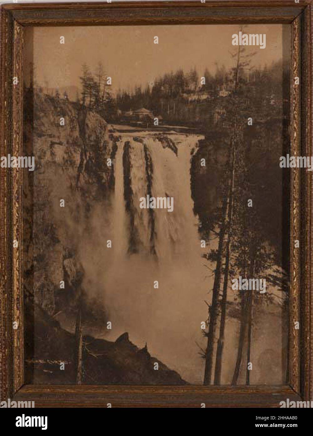 Snoqualmie Falls und das Kraftwerk der Seattle Tacoma Power Company Buildngs, Washington, 1920 (WASTATE 2958). Stockfoto