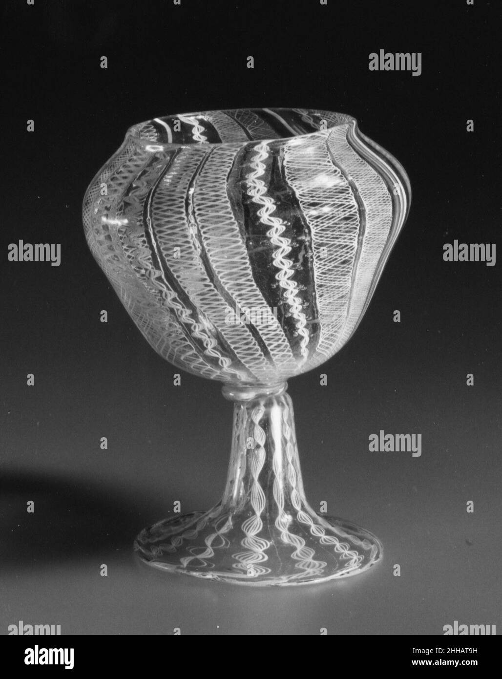 Vase wahrscheinlich Ende des 19th. Jahrhunderts, möglicherweise Ende des 18th. Jahrhunderts Italienisch (Venedig). Vase 460766 Stockfoto