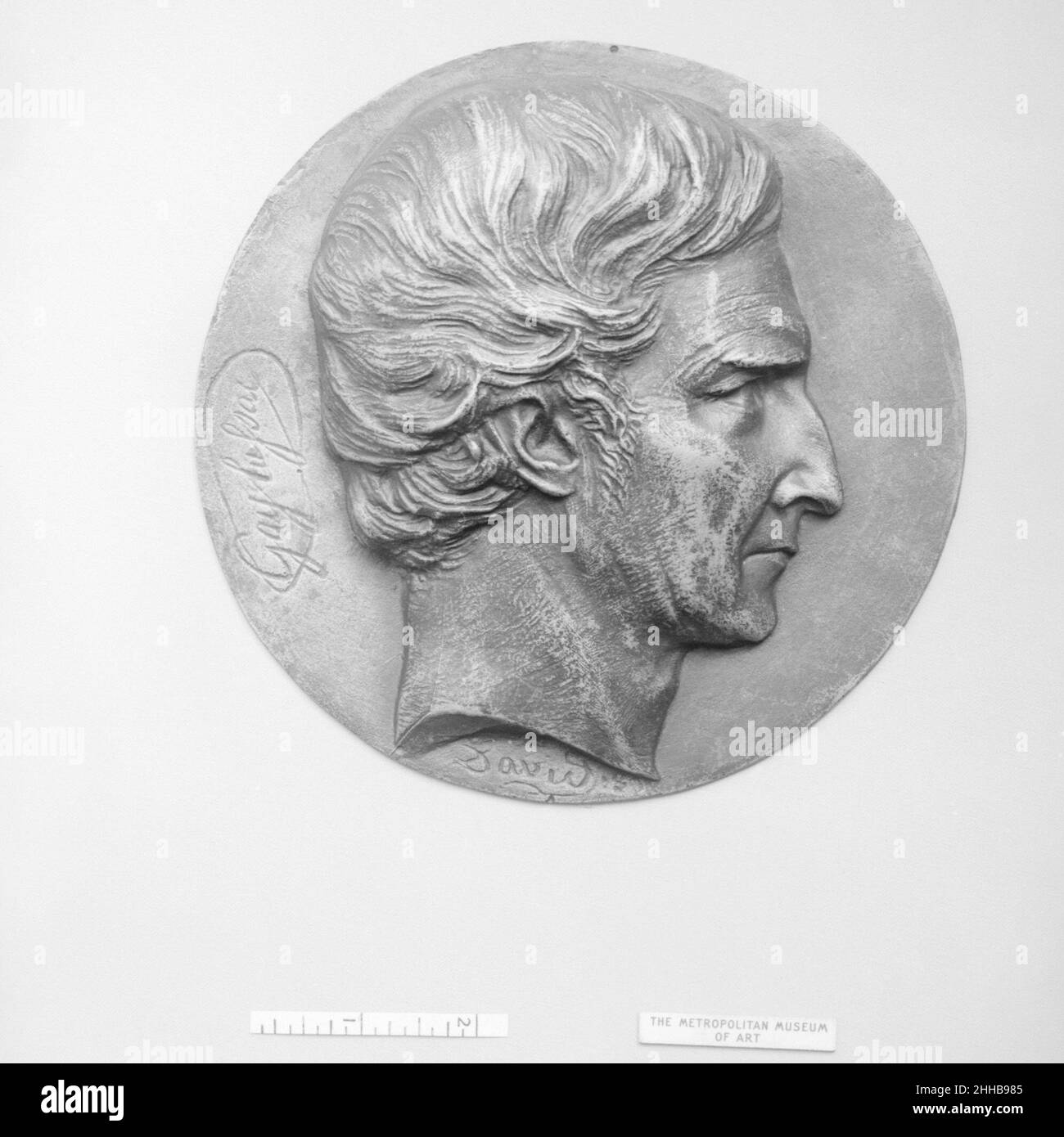 Joseph Louis Gay-Lussac, französischer Arzt und Wissenschaftler (1778–1850) 1830s Pierre Jean David d'Angers Französisch Pierre-Jean David d’Angers war der produktivste und einer der wichtigsten französischen Bildhauer der ersten Hälfte des 19. Jahrhunderts. Während seiner fast fünfzigjährigen Karriere (1819–1856) blieb David seiner Überzeugung treu, dass skulpturale Denkmäler, die den Leistungen großer Männer und Frauen gewidmet sind, die Größe eines Volkes am dauerhaftesten und lebhaftesten zum Ausdruck bringen. Er suchte ständig Aufträge für Denkmäler, die historische und zeitgenössische Figuren darstellen, die er in Ord bewunderte Stockfoto
