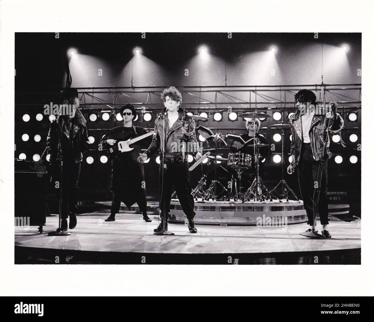 80er Jahre Band The Thompson Twins um 1984. Kredit: Ron Wolfson / Rock Negative / MediaPunch Stockfoto 80er Jahre Band The Thompson Twins um 1984. Kredit: Ron Wolfson / Rock Negative / MediaPunch Stockfoto