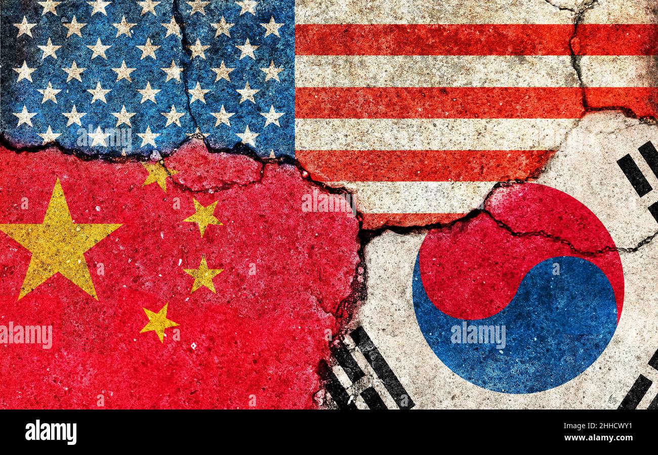 Grunge-Flaggen Illustration von drei Ländern mit Konflikten und politischen Problemen (knackiger konkreter Hintergrund) | China, USA und Südkorea Stockfoto