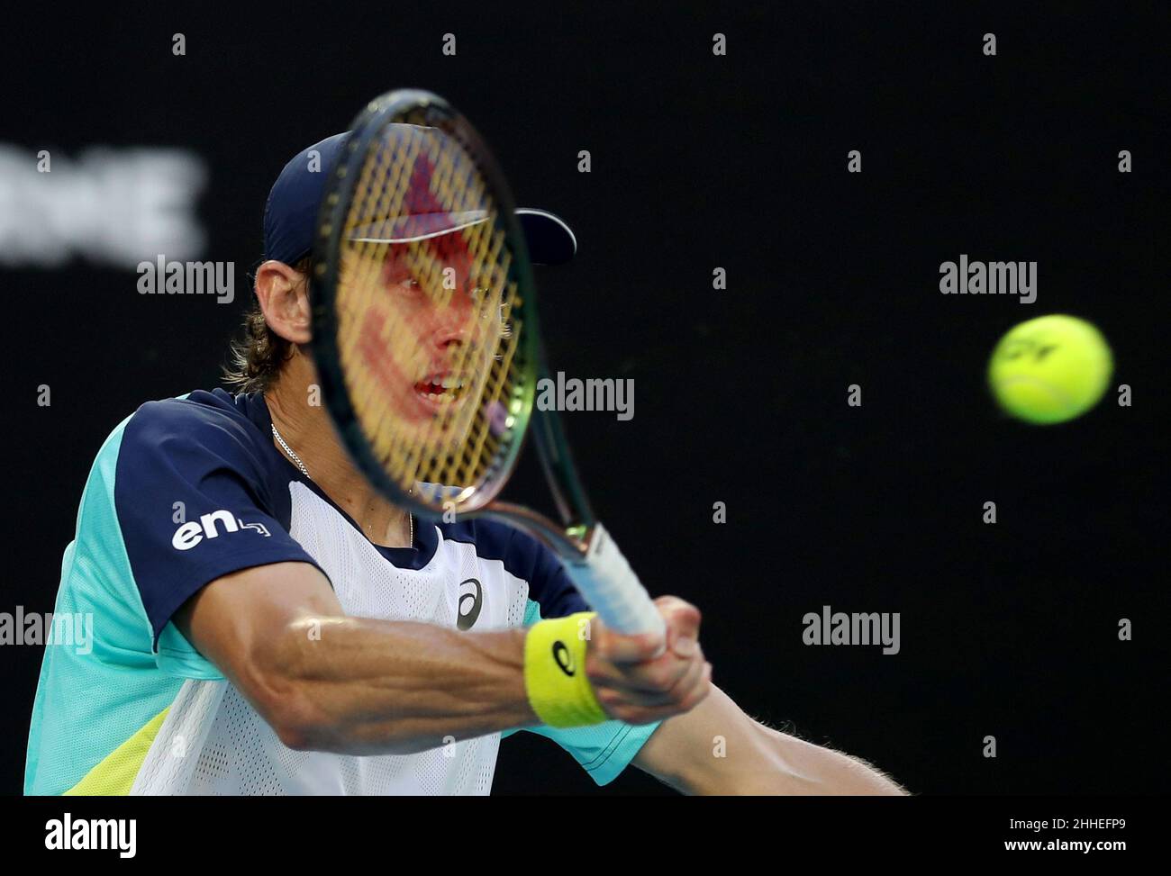 Melbourne, Australien. 24th Januar 2022. Alex de Minaur in der vierten Runde Aktion Australian Open Tennis 2022 Melbourne Park, Australia Day 8 Montag 24 Januar 2022 FOTO VON KARL WINTER Kredit: Roger Parker/Alamy Live News Stockfoto