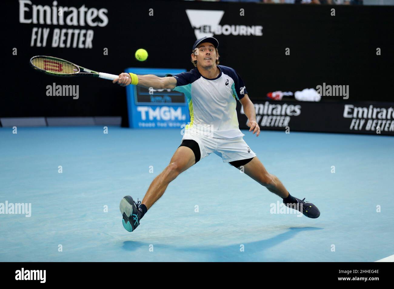 Melbourne, Australien. 24th Januar 2022. Alex de Minaur in der vierten Runde Aktion Australian Open Tennis 2022 Melbourne Park, Australia Day 8 Montag 24 Januar 2022 FOTO VON KARL WINTER Kredit: Roger Parker/Alamy Live News Stockfoto