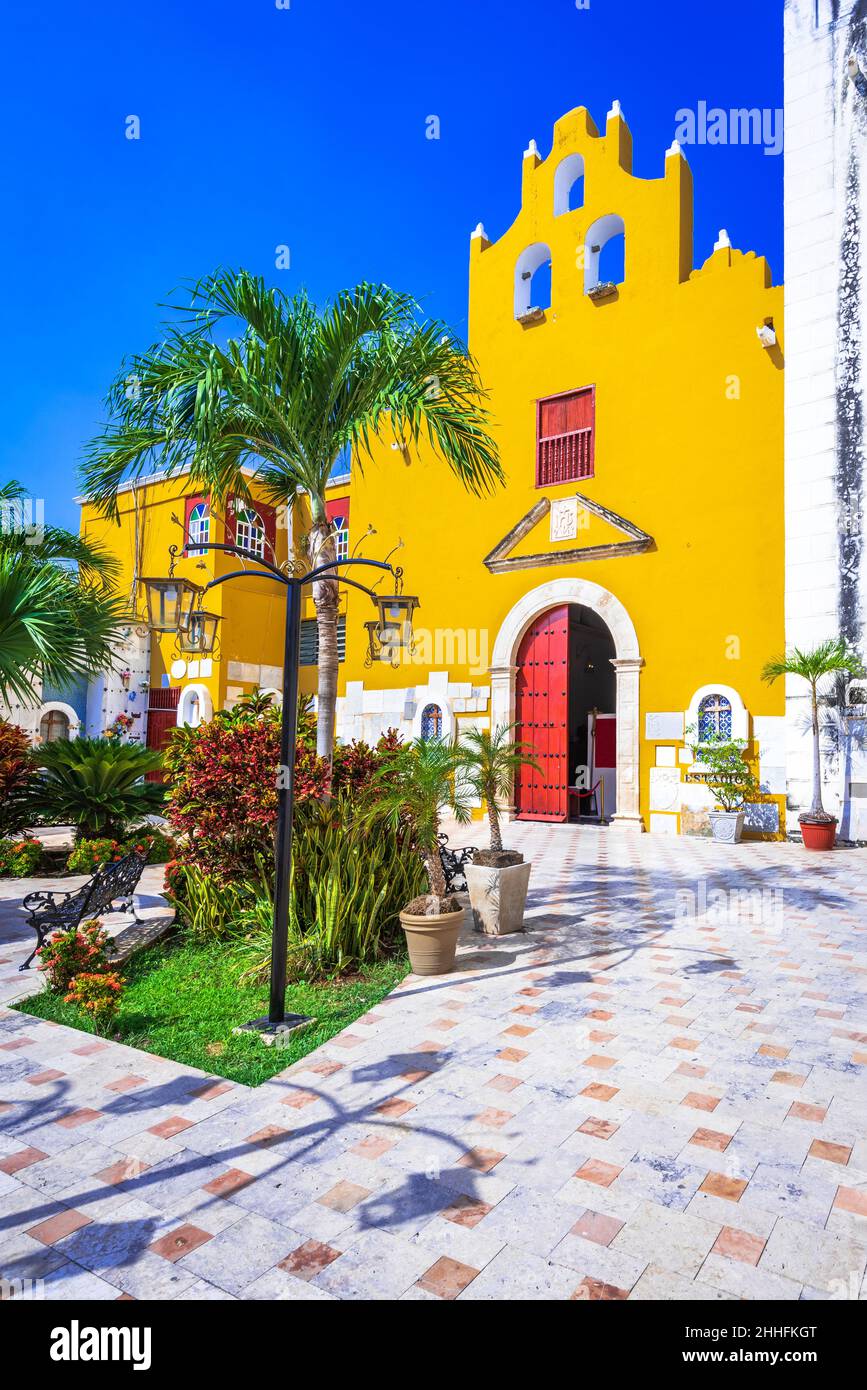 Campeche, Mexiko - Yucatan Kolonialerbe, Kathedrale von San Francisco de Campeche, erbaut 1540. Stockfoto