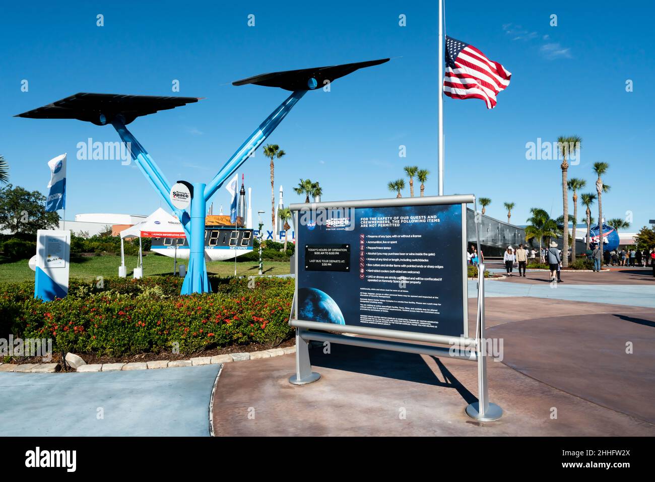 Cape Canaveral, Florida, Vereinigte Staaten von Amerika - DEZEMBER 2018: Ankunft am Kennedy Space Center Visitor Complex in Cape Canaveral, Florida, USA. Stockfoto