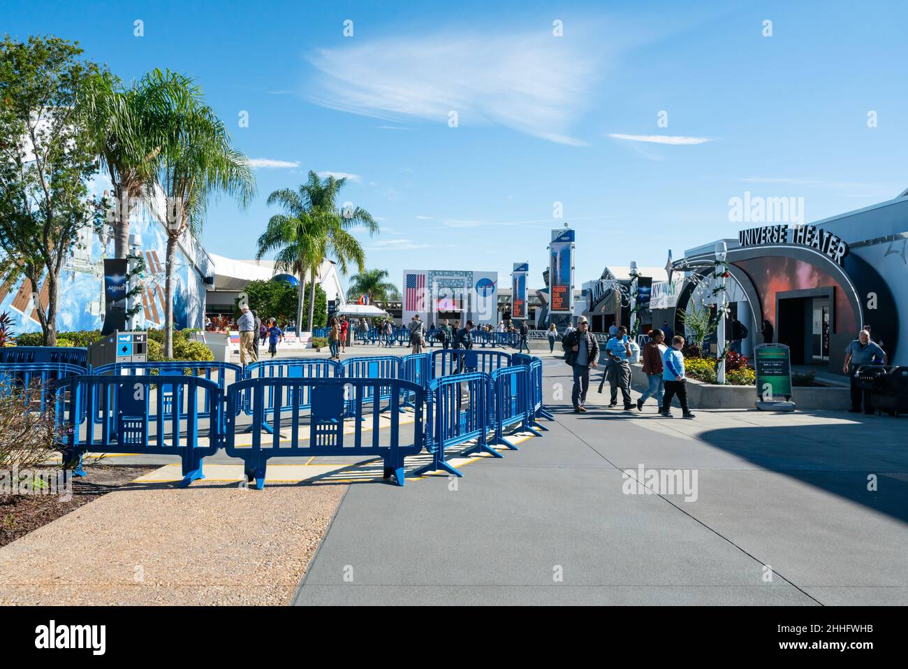 Cape Canaveral, Florida, Vereinigte Staaten von Amerika - 2018. DEZEMBER: Wunderschöner Blue Sky Tag im Kennedy Space Center Visitor Complex in Cape Canaveral, Stockfoto