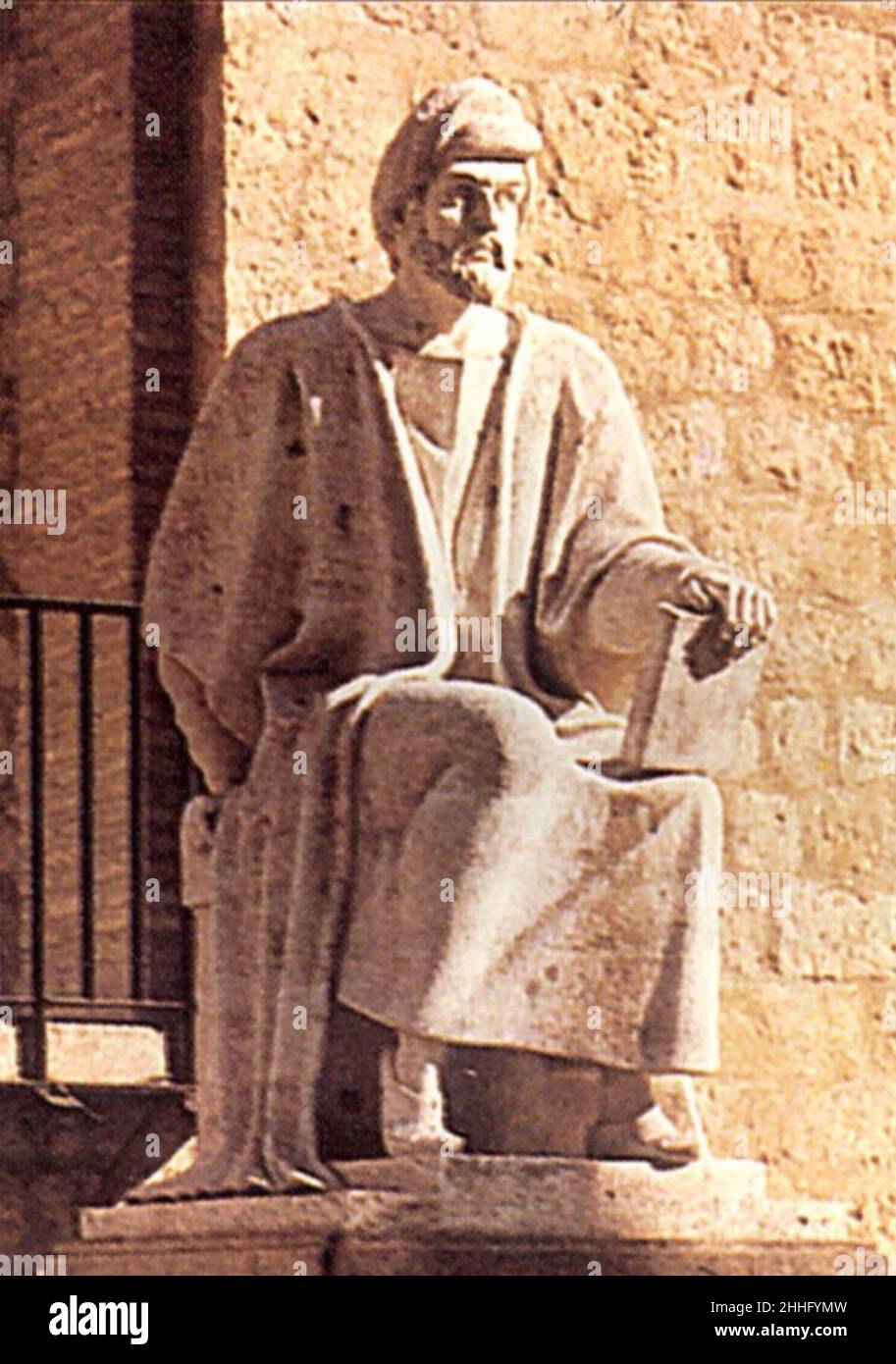 Statue von Averroes (Córdoba) - BAE09705. Stockfoto