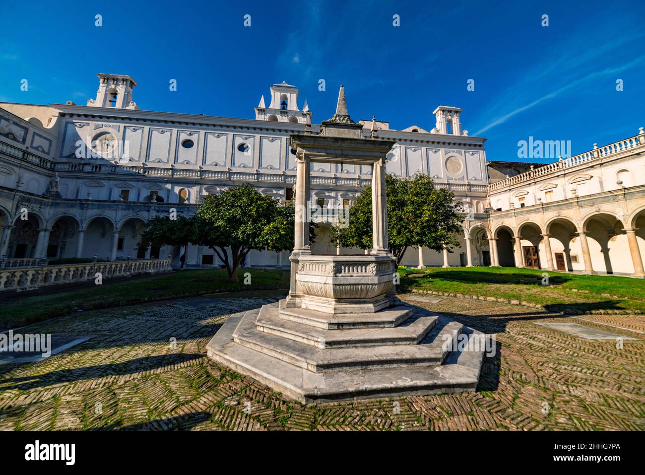 Neapel Kampanien Italien. Die Certosa di San Martino ist ein ehemaliger Klosterkomplex, heute ein Museum, in Neapel. Stockfoto