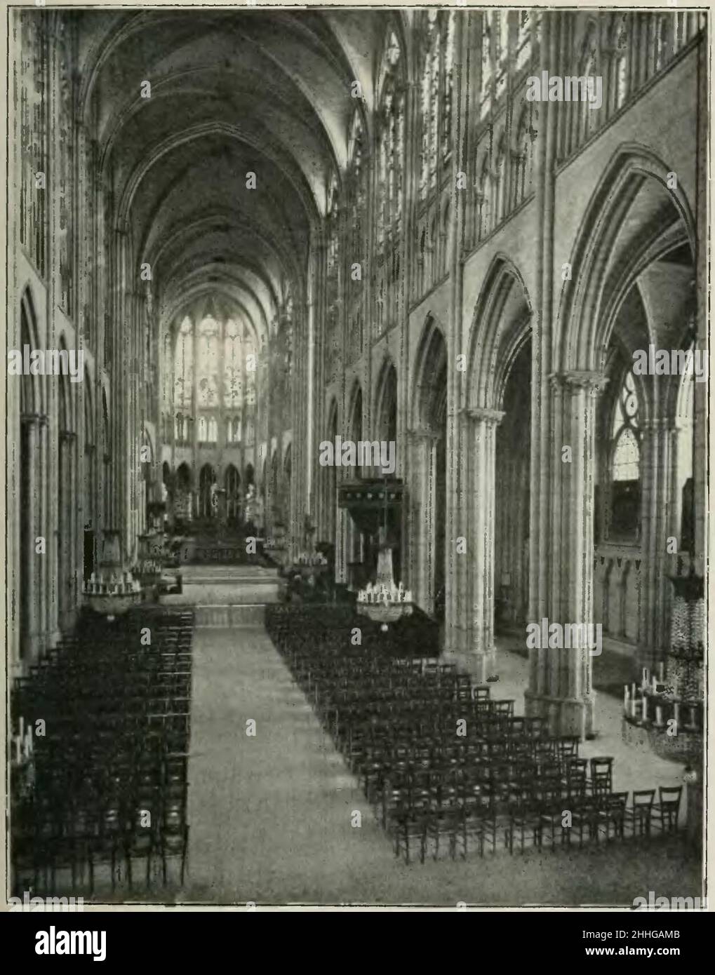 Stein - Les Architectes des cathédrales gothiques, Laurens (Seite 55) Saint-Denis nef. Stockfoto