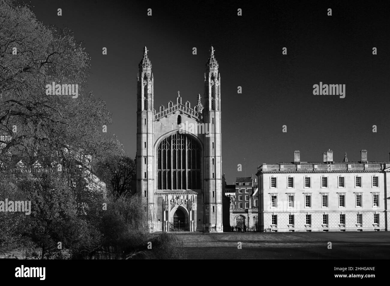 Herbstansicht der Kings College Kapelle, die Rücken, Cambridge City; Cambridgeshire, England, VEREINIGTES KÖNIGREICH Stockfoto