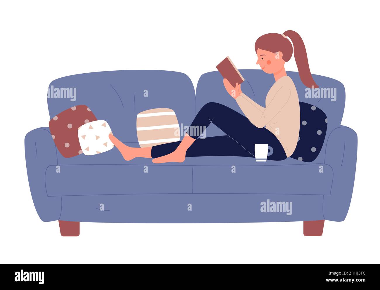 Mädchen entspannen auf dem Sofa mit dem Lesen fesselndes Buch. Verbringen zu Hause Freizeit persönliche Freizeit flache Vektor-Illustration Stock Vektor