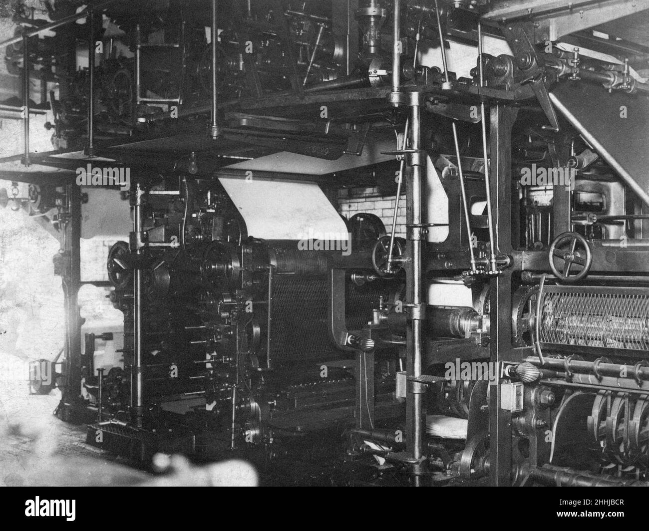 Evening Gazette Zeitung, Gazette Buildings, 105-111 Borough Road, Middlesbrough, Cleveland, Ca. 1920. Unser Bild zeigt, Druckmaschine Stockfoto