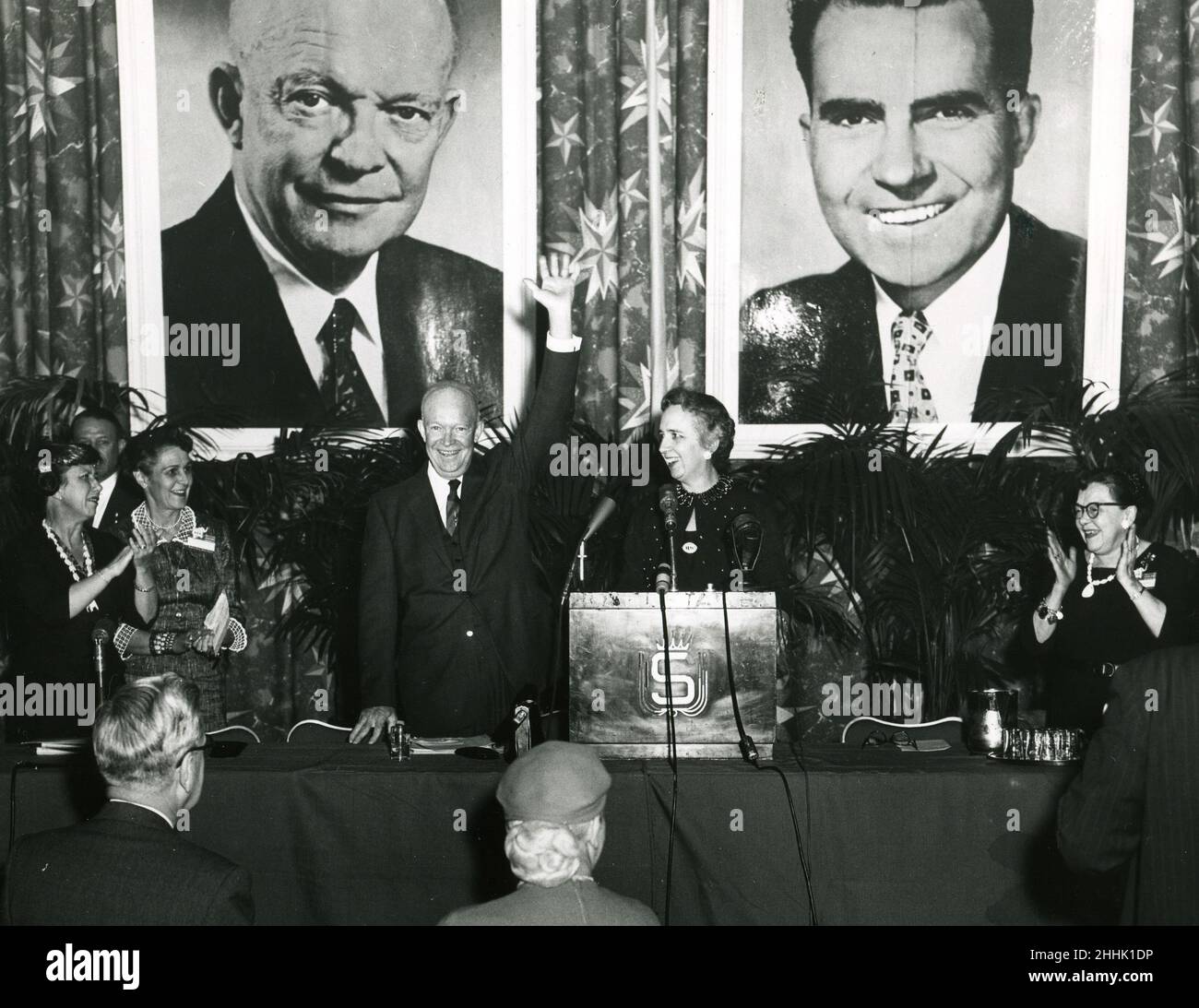 Präsident Eisenhower, der sich für die Wiederwahl einsetzt. 6. März 1956. Foto: Abbie Rowe Stockfoto