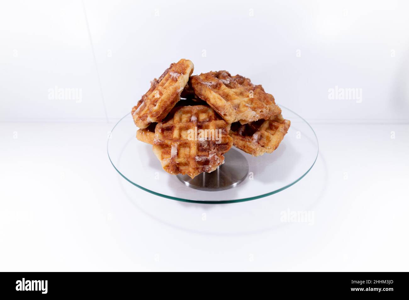 Handgemachte hausgemachte Waffel aus belgischem Gaupffres-Gold Stockfoto