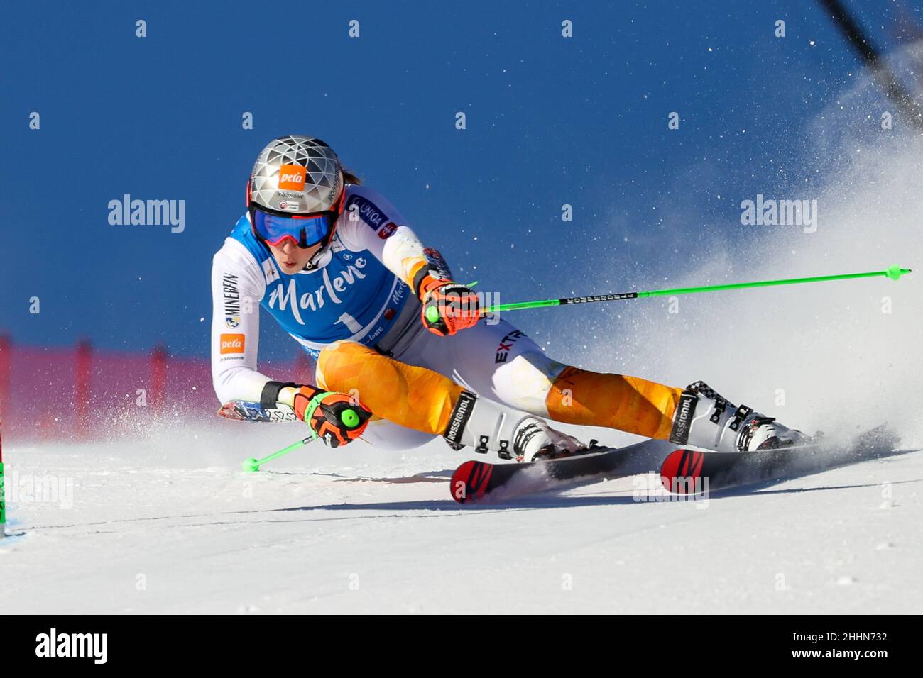 Kronplatz, Italien. 25th Januar 2022. Petra VLHOVA (SVK) während des FIS Ski World Cup 2022 - Riesenslalom der Frauen, alpines Skirennen auf dem Kronplatz, Italien, Januar 25 2022 Quelle: Independent Photo Agency/Alamy Live News Stockfoto