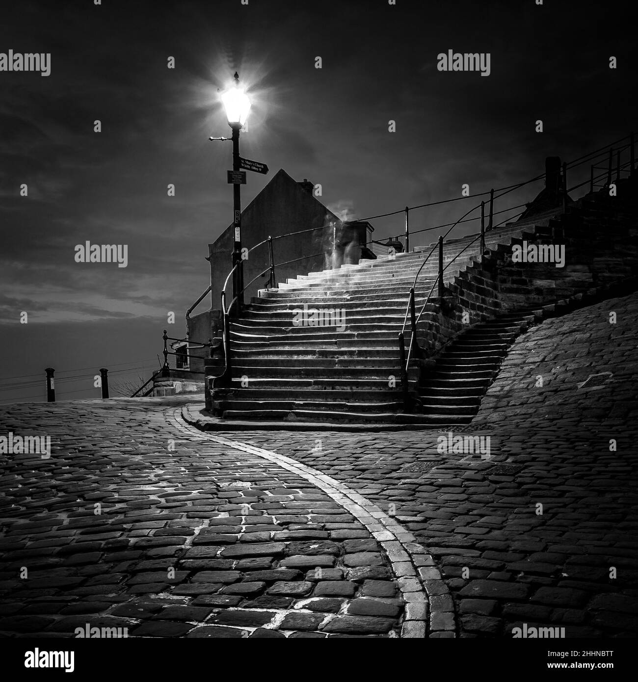 199 Steps, Whitby North Yorkshire Schwarz und Weiß Stockfoto