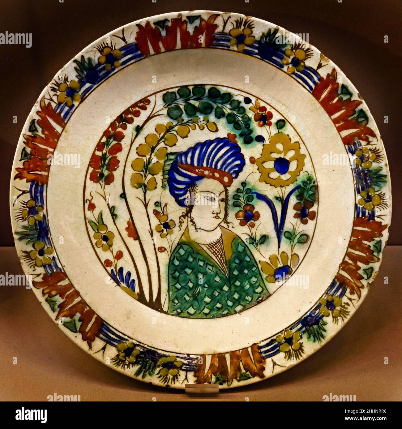 Gericht Kubachi Iran 16th Jahrhundert n. Chr. ( Museo d'Arte Orientale ) Stockfoto