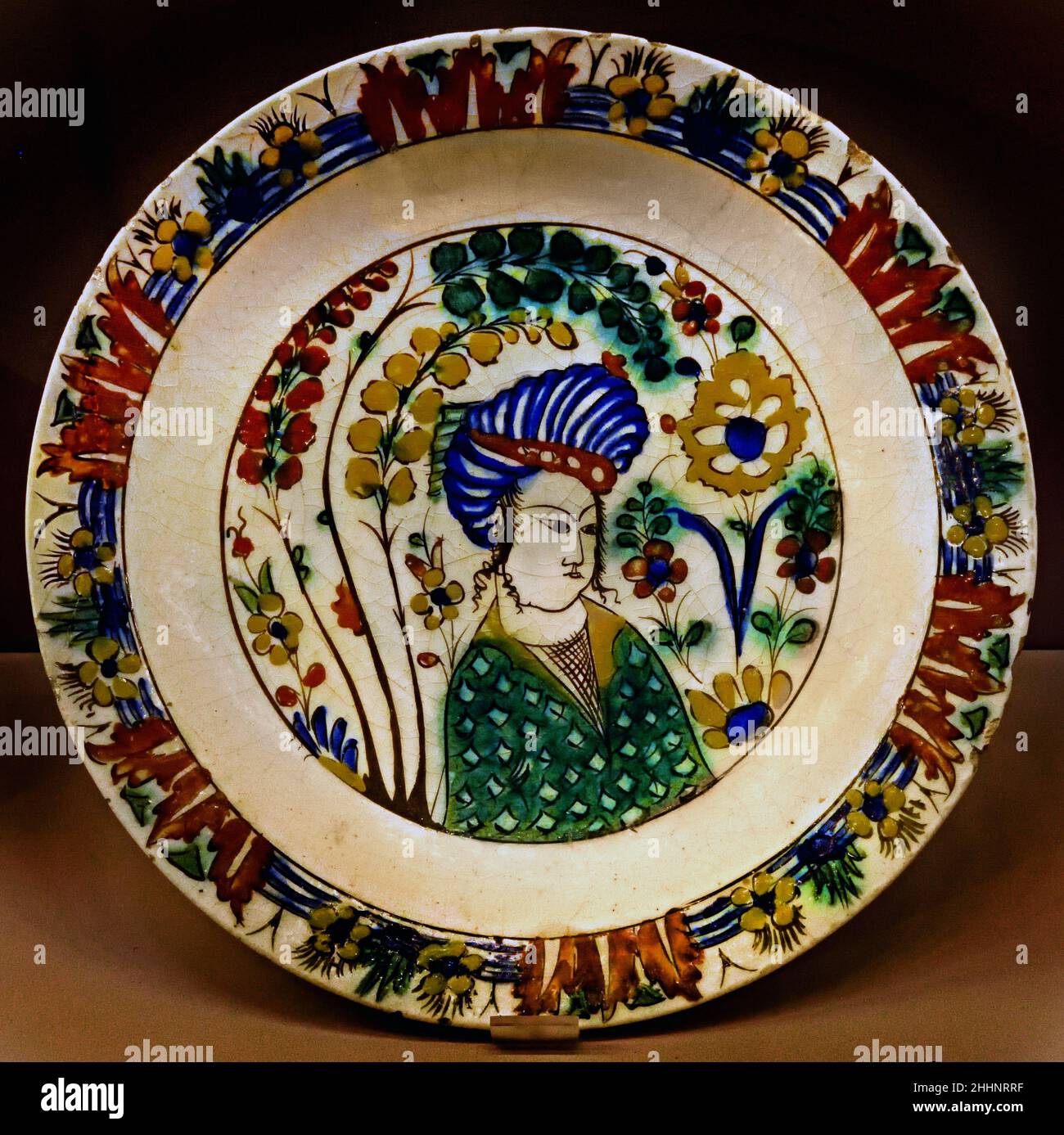 Gericht Kubachi Iran 16th Jahrhundert n. Chr. ( Museo d'Arte Orientale ) Stockfoto