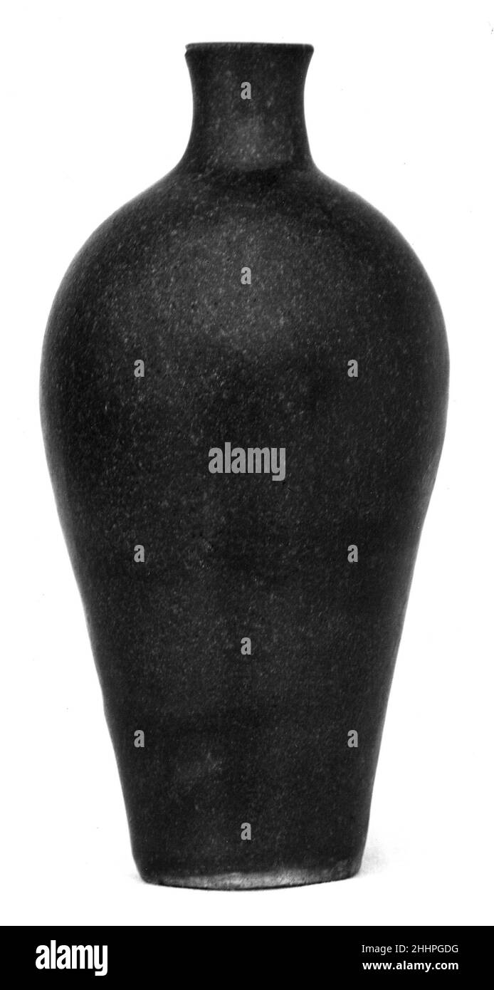 Meiping Vase 19th Jahrhundert China. Meiping Vase. China. 19th Jahrhundert. Steinzeug mit Jun-Glasur. Qing-Dynastie (1644–1911). Keramik Stockfoto