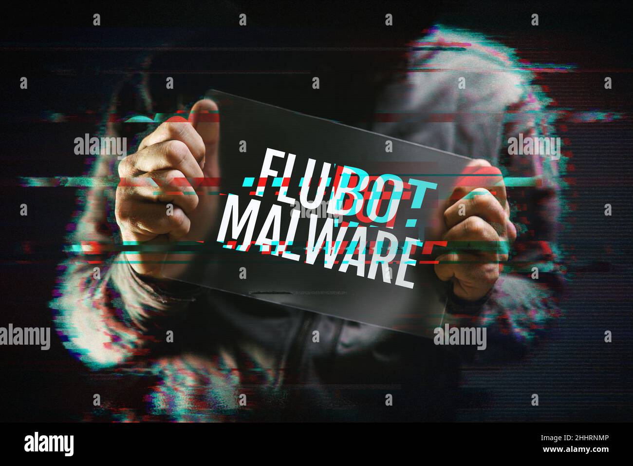 Flubot Malware-Konzept mit kapuztem Hacker- und Glitch-Effekt. Flubot ist Malware, die auf mobilen Plattformen verbreitet wird. Stockfoto