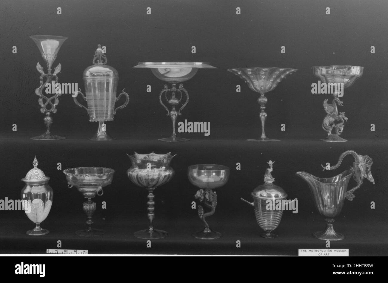 Tasse mit Deckel Ende 19th Jahrhundert Italienisch, Venedig (Murano). Becher mit Deckel. Italienisch, Venedig (Murano). Ende 19th Jahrhundert. Glas. Glas Stockfoto