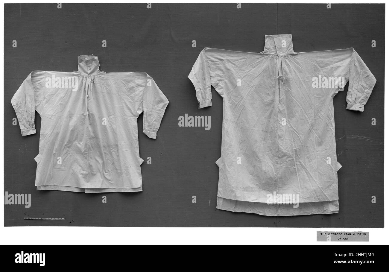 Hemd Anfang 19th Jahrhundert britisch. Hemd. Britisch. Anfang 19th Jahrhundert. Ungebleichte Bettwäsche. Textilien-Kostüme Stockfoto