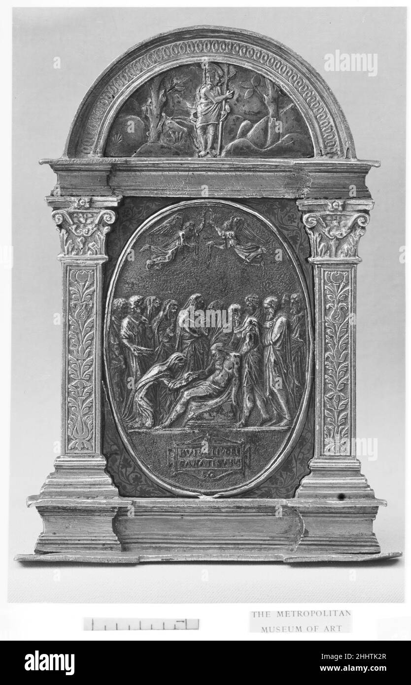 Die Entombment 16th Jahrhundert Valerio Belli (Il Vicentino). Die Entombment. Valerio Belli (Il Vicentino) (1468–1546). Italienisch, Vicenza. 16th Jahrhundert. Silber, mit Spuren von Vergoldung; Niello, vergoldete Bronze. Medaillen und Plaquettes Stockfoto