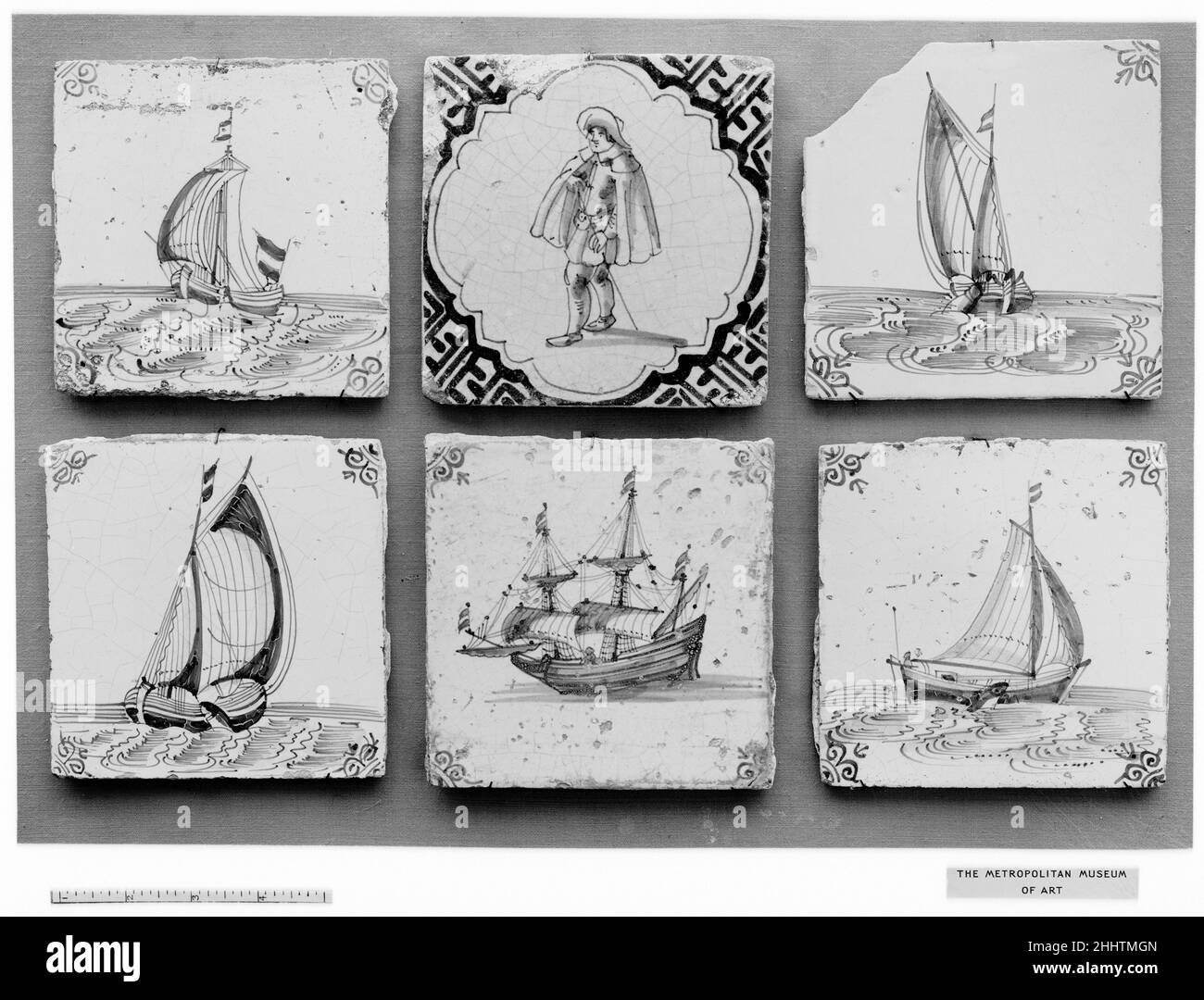 Fliesen 1650–80 möglicherweise holländisch, Harlingen. Kachel. Möglicherweise Holländer, Harlingen. 1650–80. Zinnverglaste Steingut. Keramik-Keramik Stockfoto