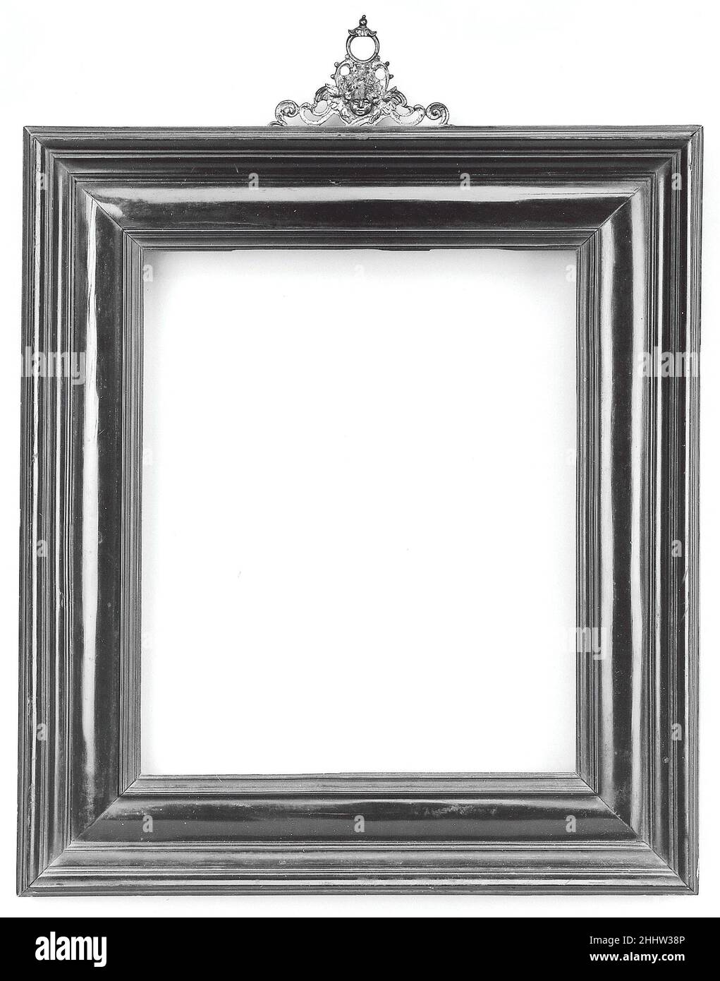 Cassetta Rahmen Ende 19th Jahrhundert, Stil Mitte 16th Jahrhundert Italienisch, Venetien. Cassetta-Rahmen. Italienisch, Venetien. Ende 19th Jahrhundert, Stil Mitte 16th Jahrhundert. Pappel halb-lapped Rückenrahmen mit applizierten Ebenholz und ebonisierten Perlholz obere Formteile.. Rahmen Stockfoto