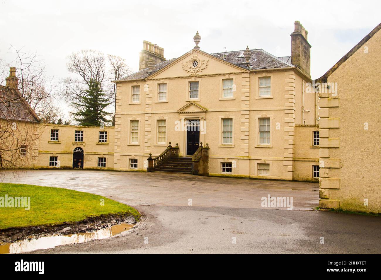 Georgian Mansion House in Greenbank Gardens. Das Greenbank Estate wird für Hochzeitsveranstaltungen und als Touristenattraktion genutzt. Stockfoto