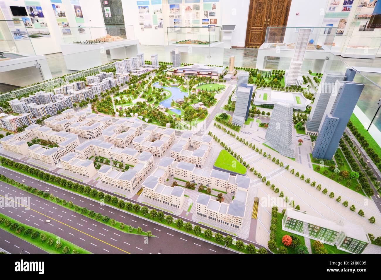 Architekturmodell eines zukünftigen Masterplans für gemischte Nutzung, Wohnungsbau und Wohnungsentwicklung in Usbekistan. Im Museum zum Gedenken an die Opfer der Repres Stockfoto