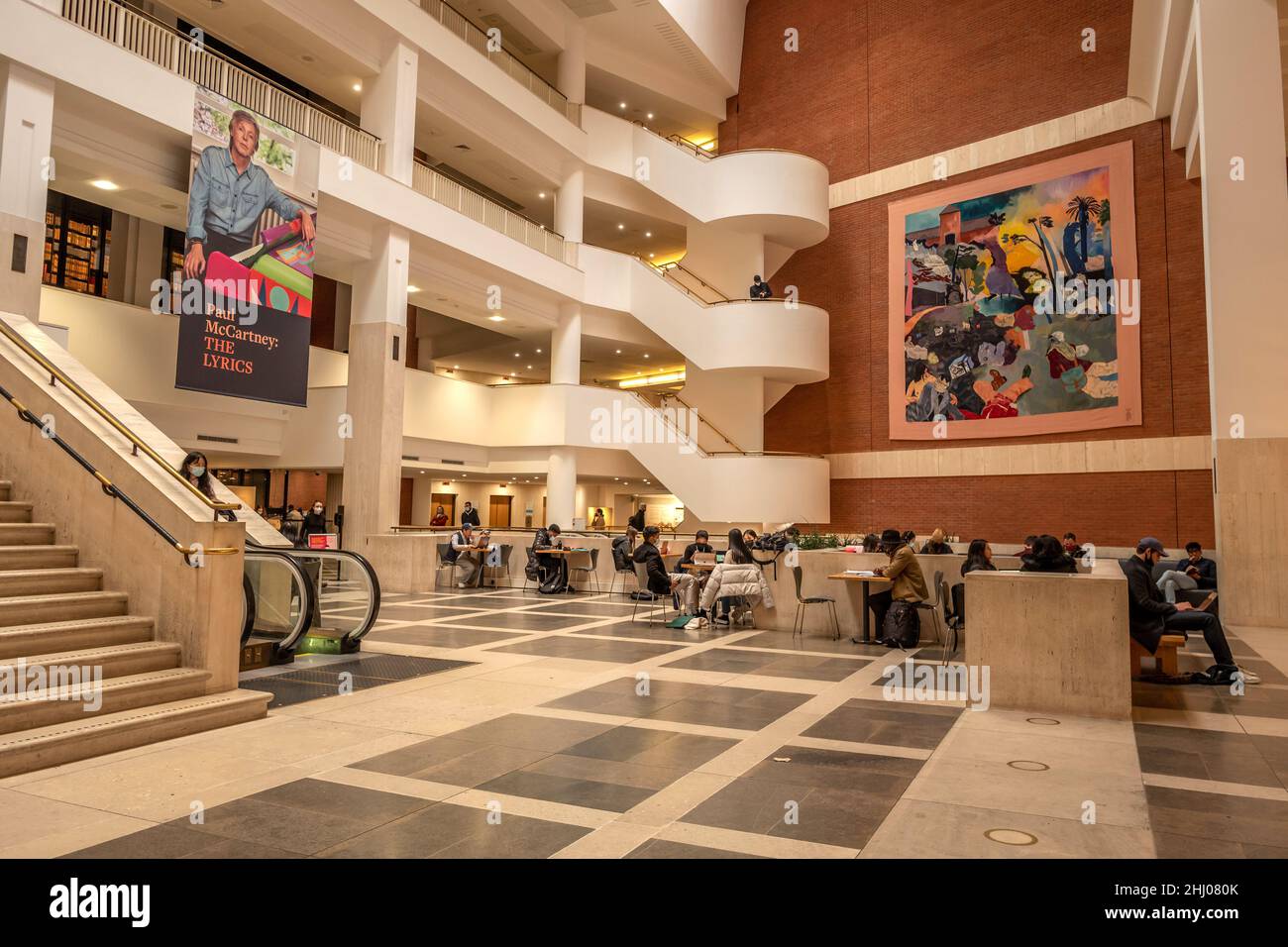 London, Januar 22nd 2022: Die Lobby der British Library Stockfoto