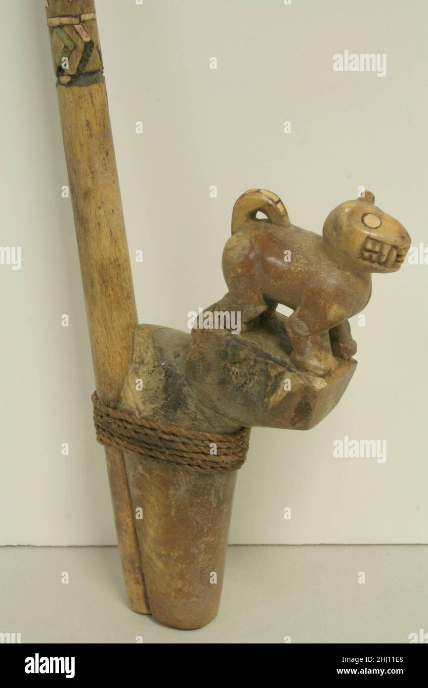 Speer-Werfer mit Feline 1st. Jahrhundert v. Chr.–A.D. 7th-Jahrhundert-Moche. Speer Thrower mit Feline 310646 Stockfoto