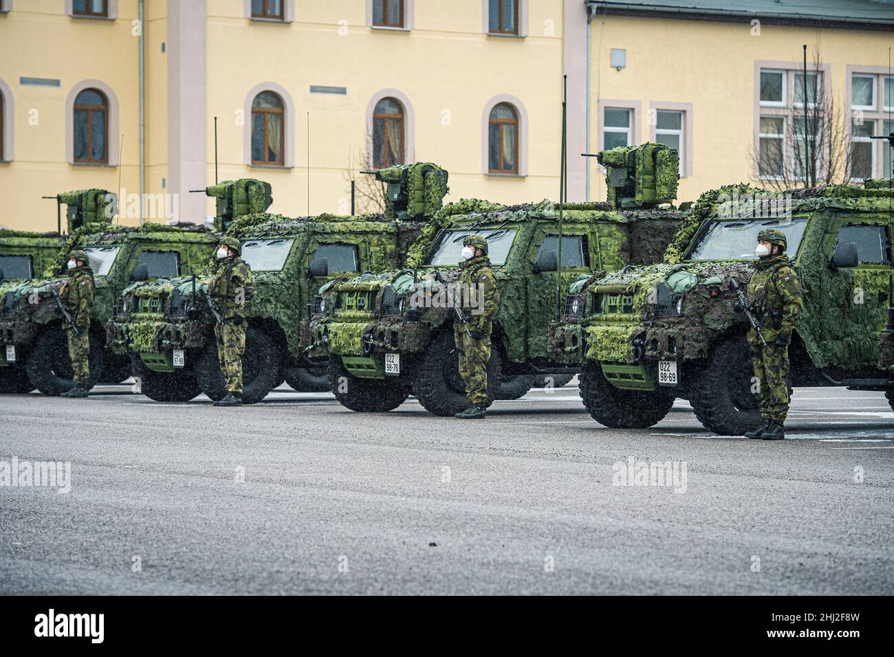 Liberec, Tschechische Republik. 26th Januar 2022. 1st das Strahlenschutzregiment, das chemische und biologische Verteidigungsregiment hat am 26. Januar 2022 in Liberec, Tschechien, die ersten chemischen Aufklärungsfahrzeuge des IMV (Infanterie-Mobilitätsfahrzeug) aus der geplanten Lieferung von 80 Stück übernommen. Kredit: Radek Petrasek/CTK Foto/Alamy Live Nachrichten Stockfoto