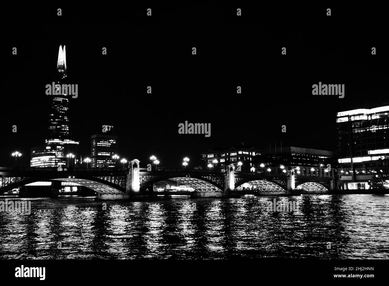 Reflections of London in the Thames with the Shard Stockfoto