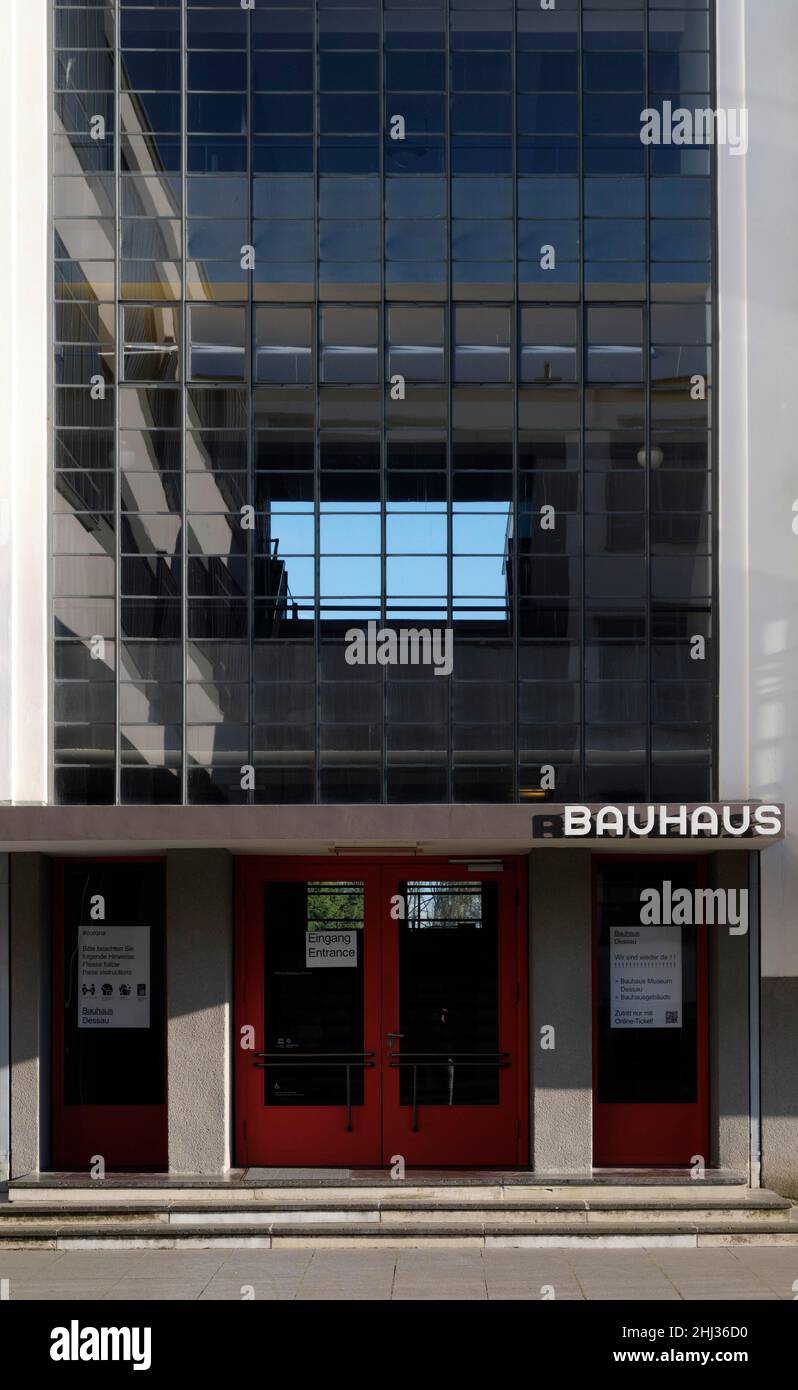 Bauhaus Dessau, Bauhausgebäude, Dessau, Sachsen-Anhalt, Deutschland Stockfoto