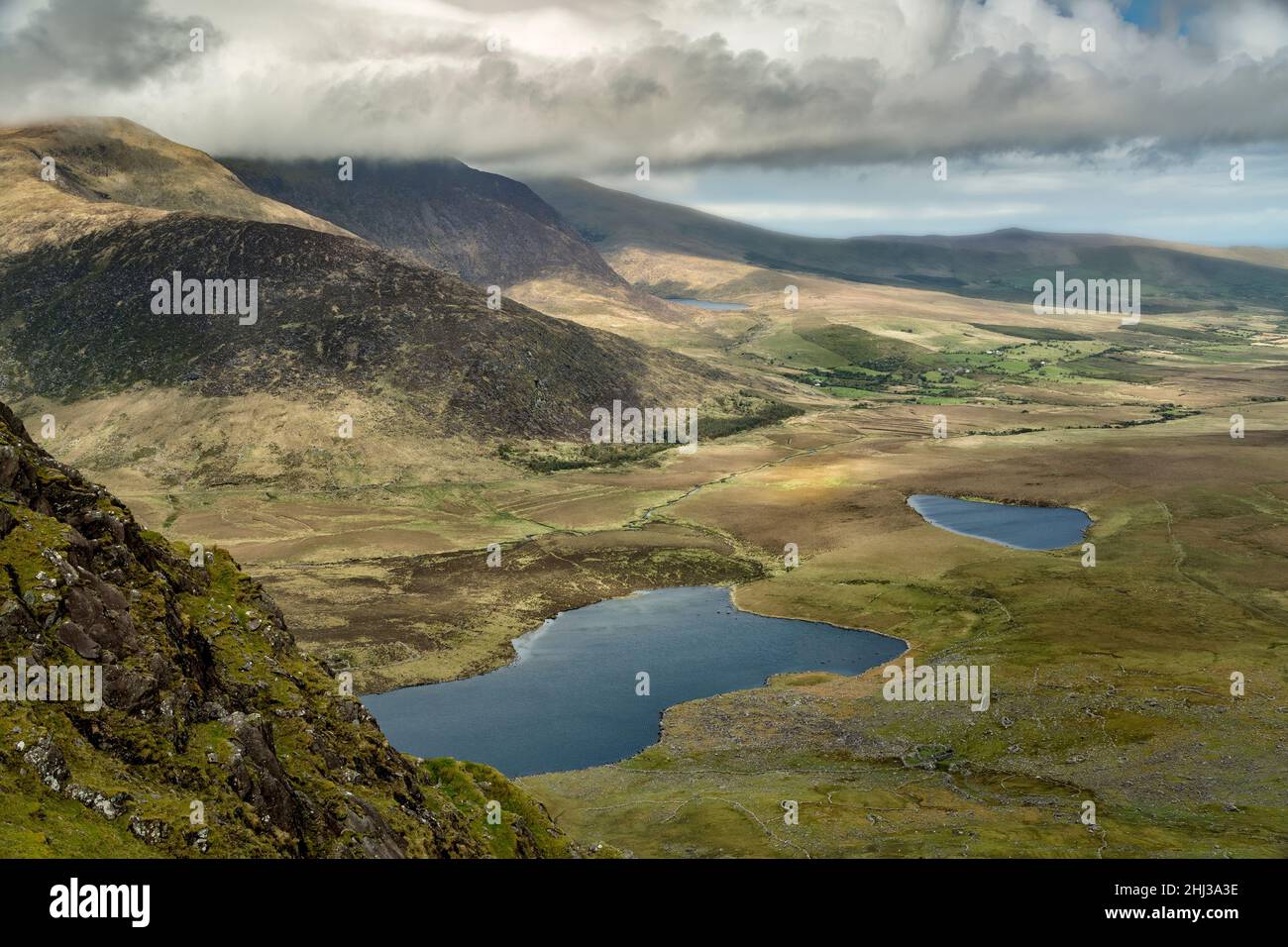 Conor Pass oder Connor Pass ist einer der höchsten irischen Bergpässe, der von einer asphaltierten Straße auf der Dingle Peninsula, County Kerry, Irland, bedient wird Stockfoto