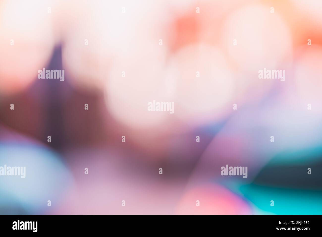 Hintergrund mit unscharf abstrahlenden Rosa- und Blautönen Stockfoto